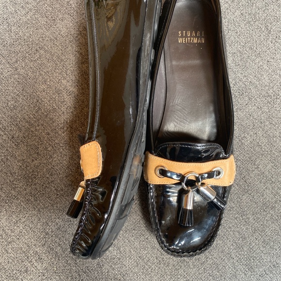 Woman’s size 8 Stuart Weitzman patent loafers - Picture 2 of 4